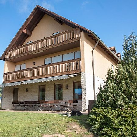 Gaestehaus Lorz Höchstadt an der Aisch Εξωτερικό φωτογραφία